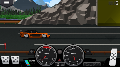 A thrilling pixel art racing adventure filled with customization and competition.