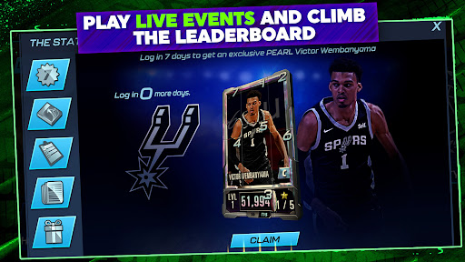 A thrilling virtual basketball match on NBA 2K Mobile, capturing the excitement and intensity of the game.