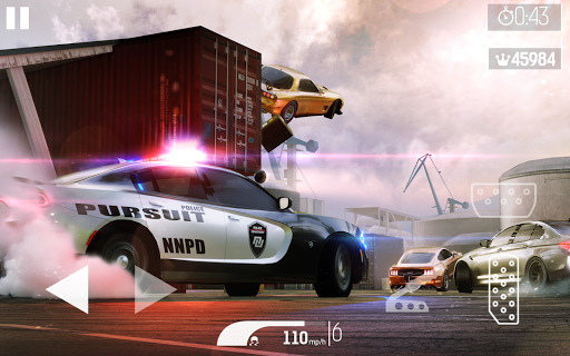 A thrilling race in Nitro Nation Online, showcasing high-speed cars and vibrant visuals, capturing the adrenaline rush of competitive racing.